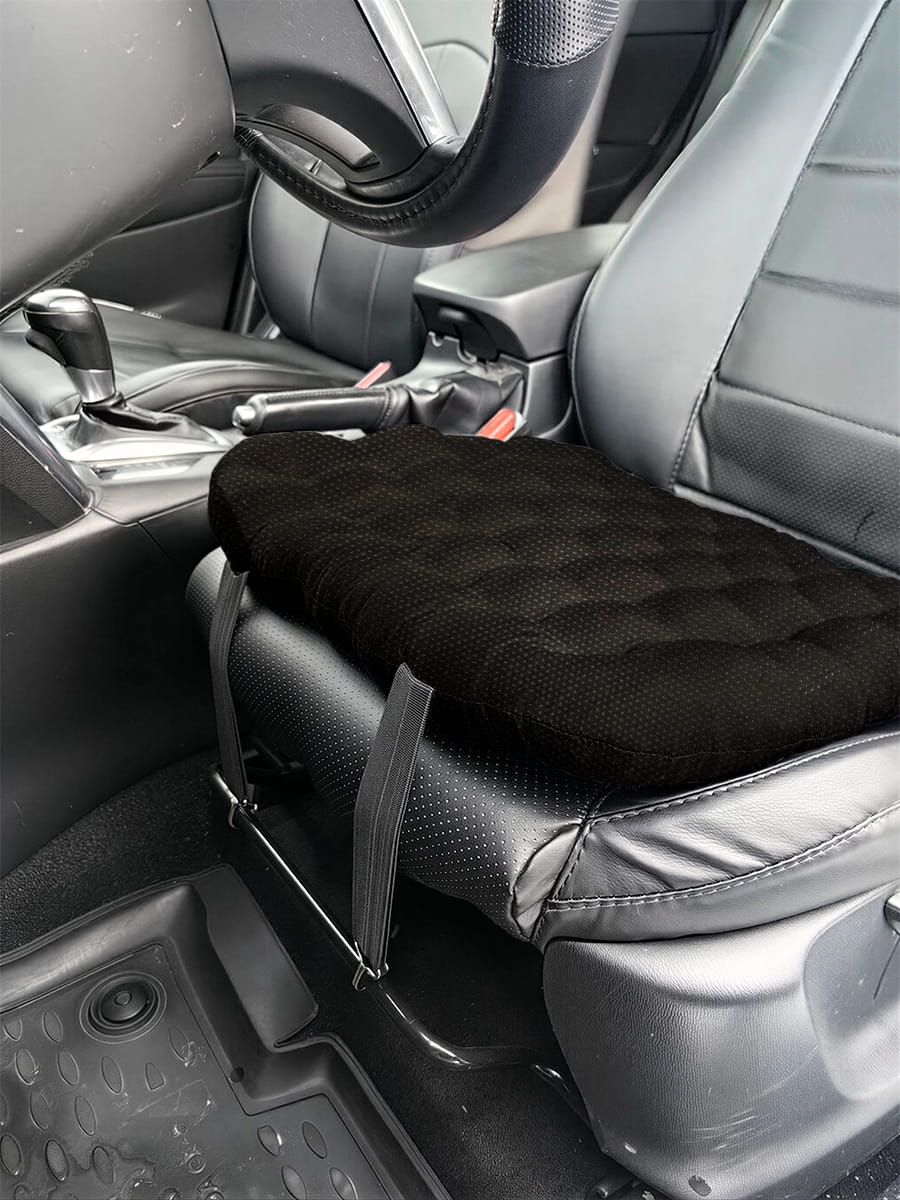 снимок Подушка автомобильная на сиденье "ОРТО" черная 50*45 с креплением от магазина BIO-TEXTILES ОПТ