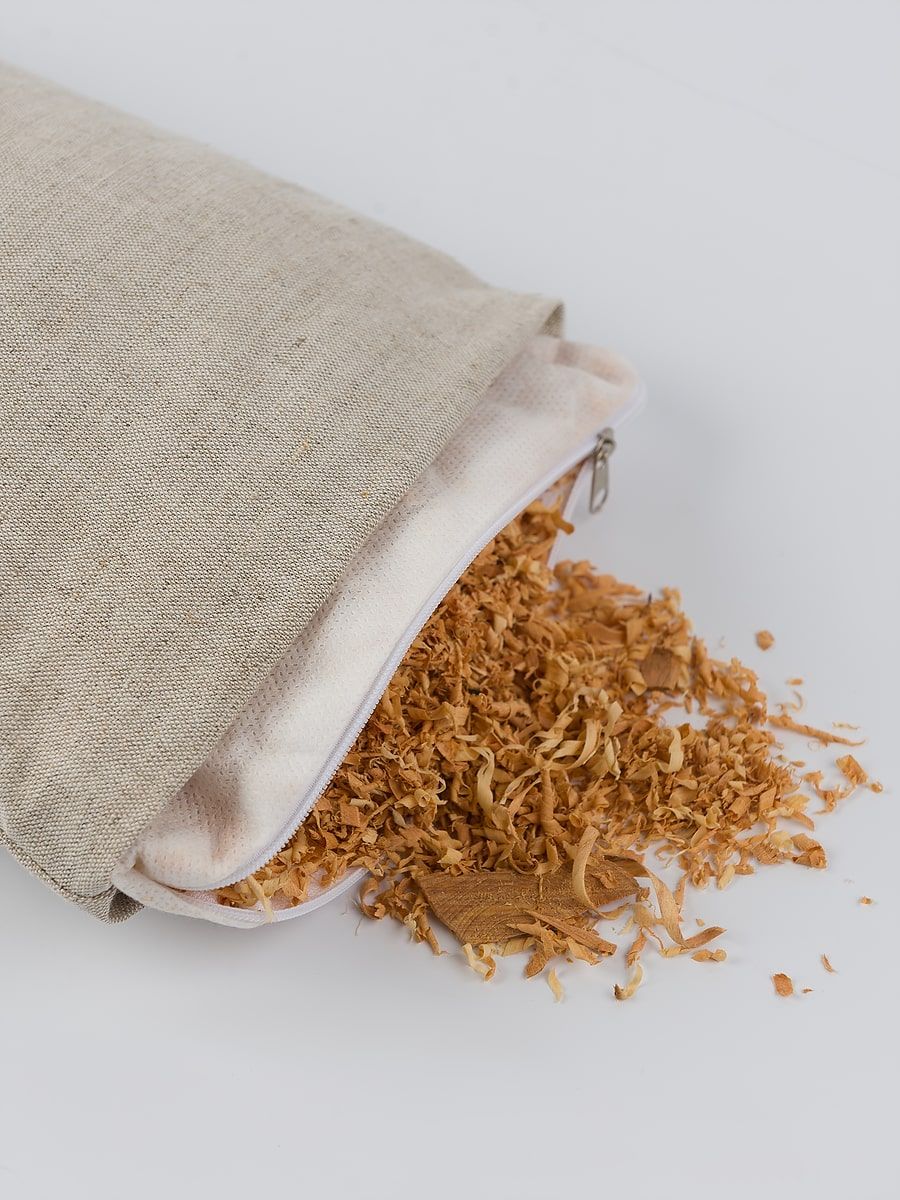 снимок Подушка-валик "Здоровый сон" с можжевельником от магазина BIO-TEXTILES ОПТ